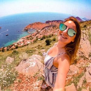 Meet your Posher, Rachela